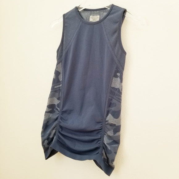 Athleta BLUE Camo Fastest Track Muscle Tank Top - Picture 3 of 6